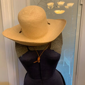 Women's Unbranded Straw Sun Hat One Size Beige with Brown Cord